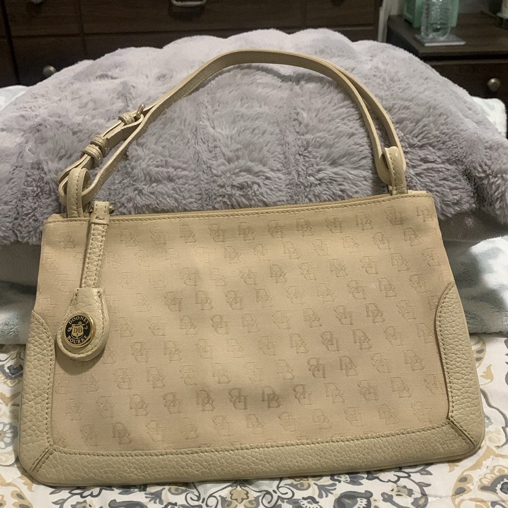 Dooney & Bourke Purse